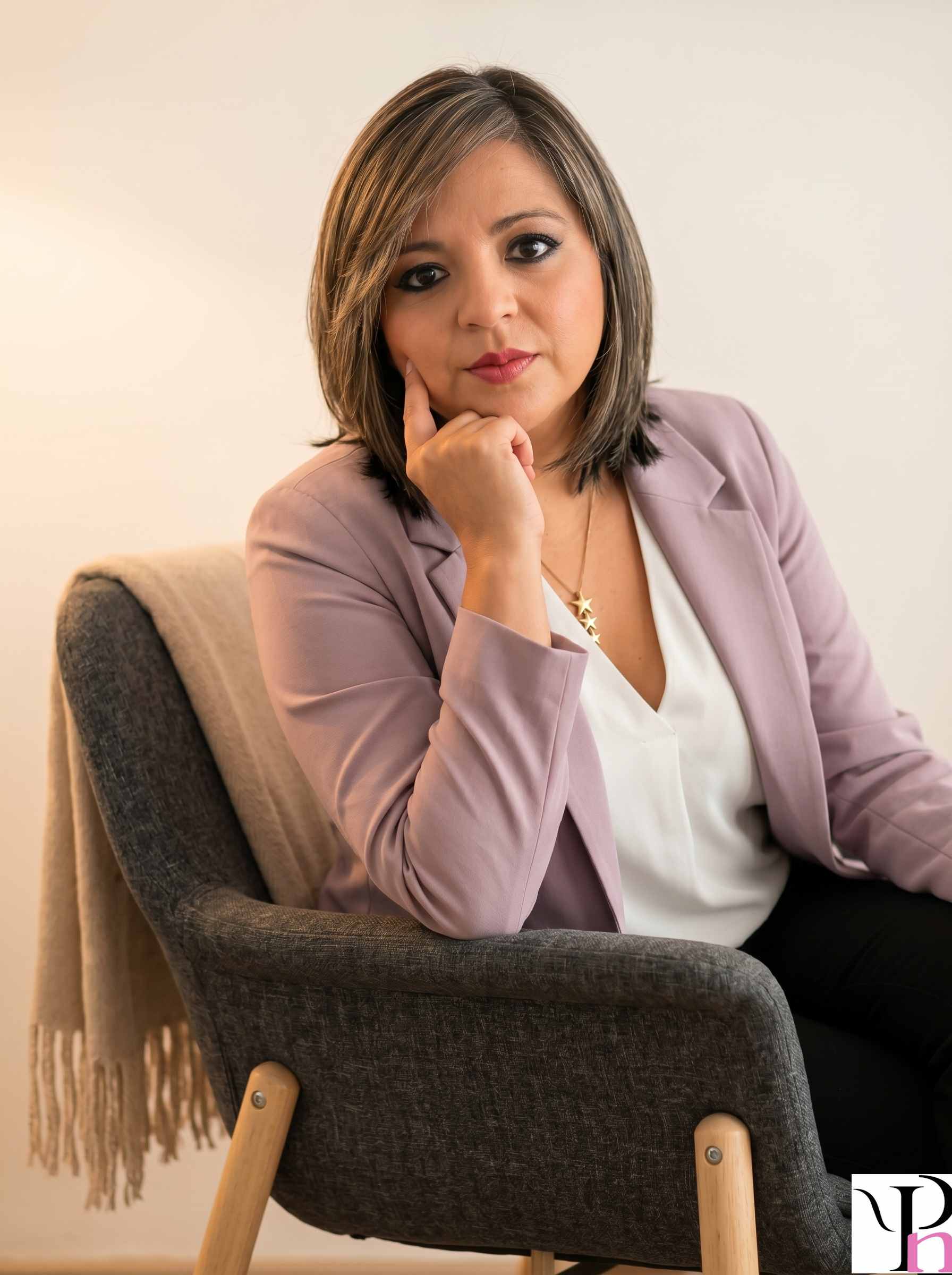 Montserrat Nila Gutiérrez · Psicóloga